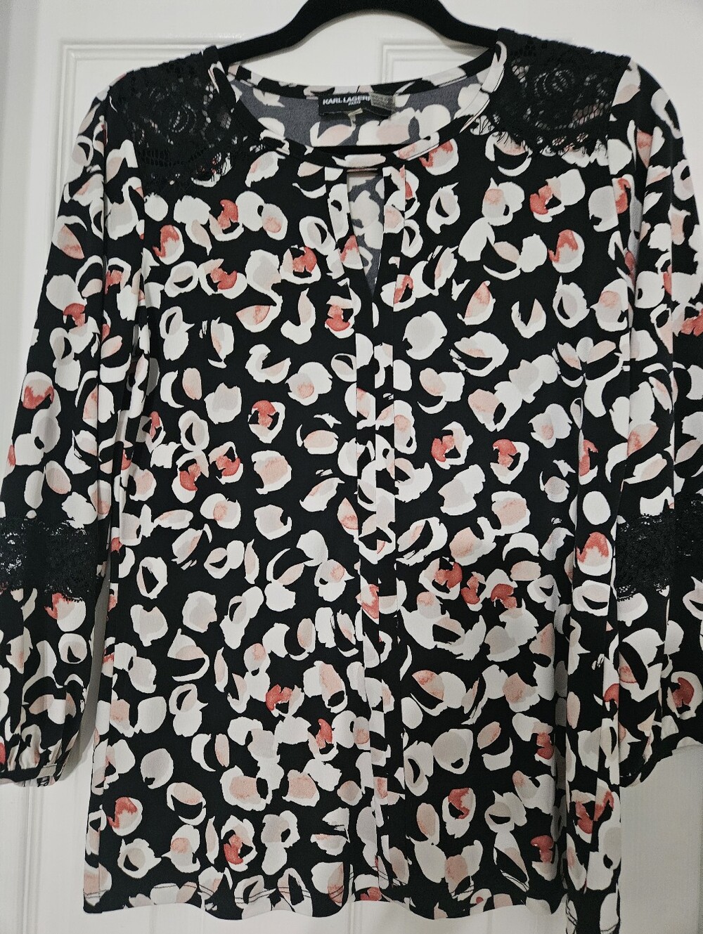 Karl Lagerfeld Paris Abstract Floral Lace Trim Blouse